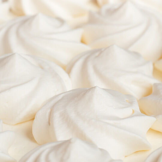 NYX Professional Makeup Coconut Cutie scent top notes are of open coconuts representing top notes of apple, peach, pear, and coconut.